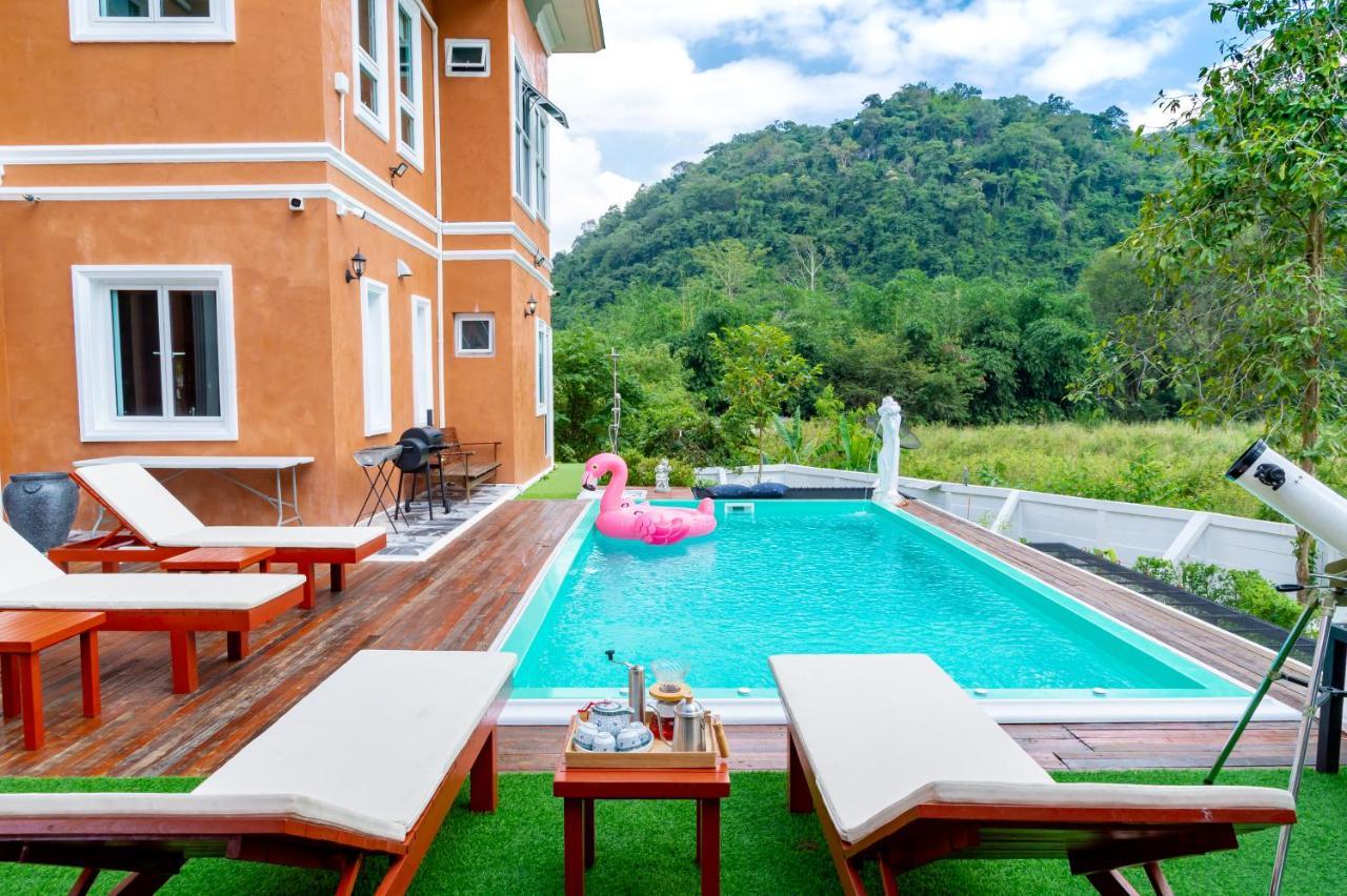 Chateau De Luxi Khao Yai - ชาโตว์ เดอ ลูซี่ เขาใหญ่ Villa Mu Si Eksteriør billede