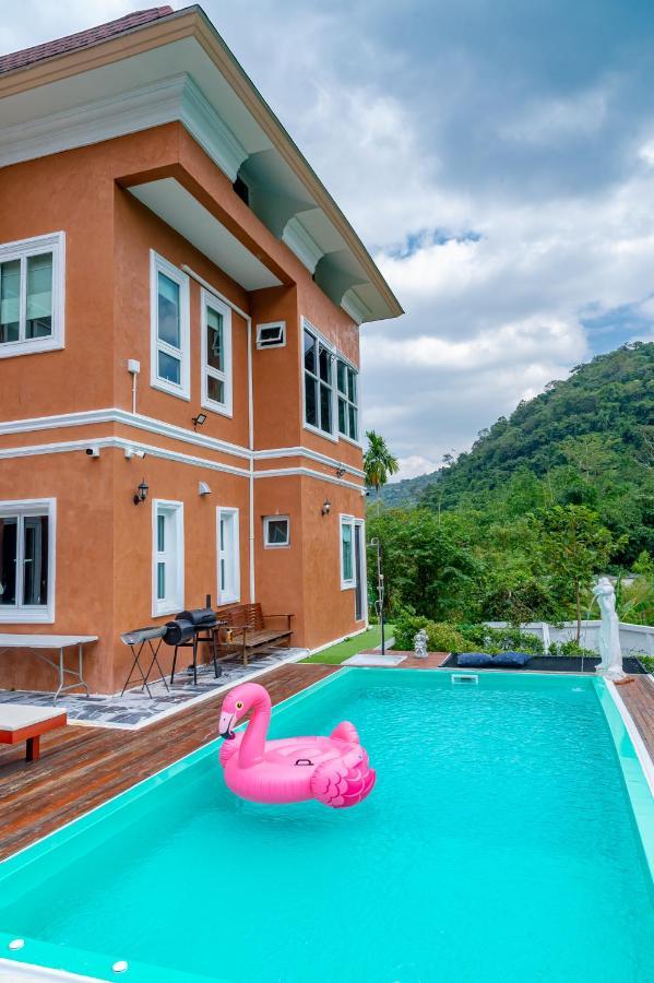 Chateau De Luxi Khao Yai - ชาโตว์ เดอ ลูซี่ เขาใหญ่ Villa Mu Si Eksteriør billede