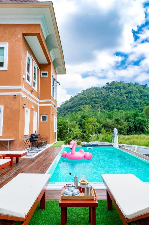 Chateau De Luxi Khao Yai - ชาโตว์ เดอ ลูซี่ เขาใหญ่ Villa Mu Si Eksteriør billede